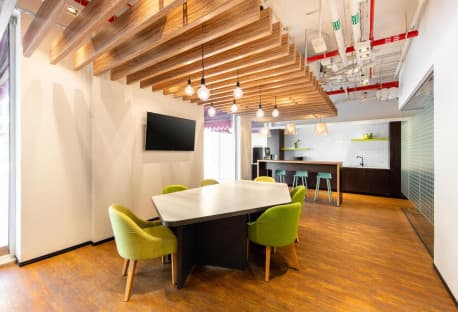 Flexible workspace in DOHA, The Pearl