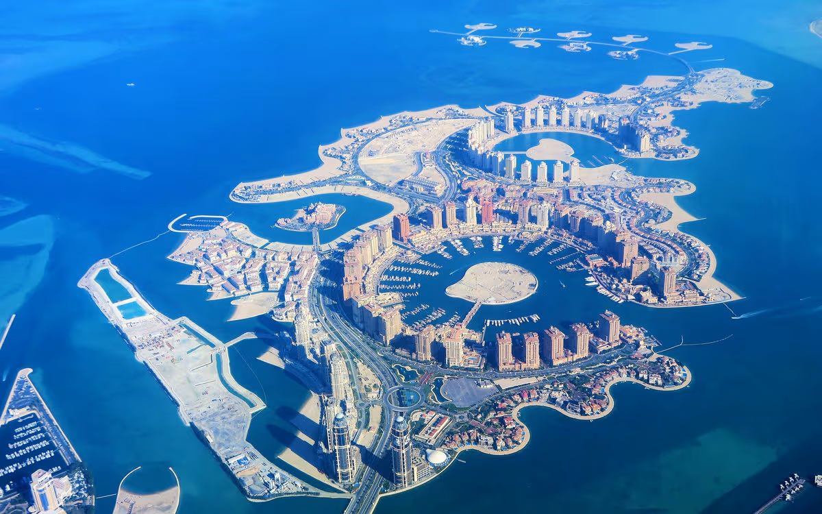 Waterfront residences at The Pearl, Doha