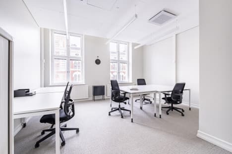 Move into ready-to-use open office space for rent for 15 persons in DOHA, Shoumouk Towers