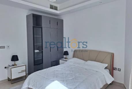 Bigger layout. Furnished 2 bedroom unit. City view