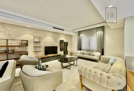 Elegant 4-Bedroom+Maids Compound Villa- Al Mamoura