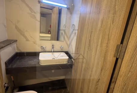 Fully Furnished 2 BHK with Balcony