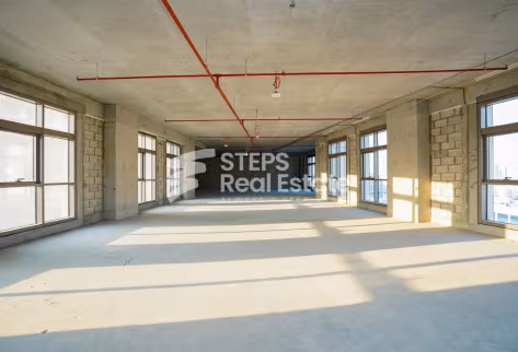 Huge Commercial Office for Rent